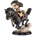 Figur Quantum Mechanix DC Comics: Wonder Woman on a Horse Q-Fig Diorama Geneva Store Switzerland