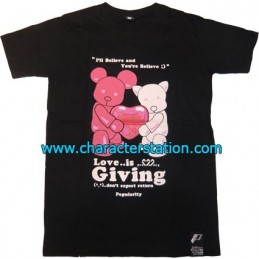 Figuren  T-shirt Love is Giving Bear Limitierte Auflage Genf Shop Schweiz