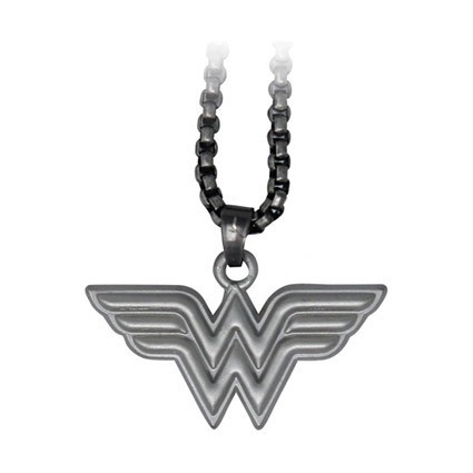 Figurine FaNaTtiK DC Comics Collier Wonder Woman Edition Limitée Boutique Geneve Suisse