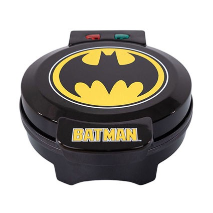 Figuren Uncanny Brands DC Comics Waffeleisen Batman World's Greatest Detective Genf Shop Schweiz Figuren Uncanny Brands DC Comics Waffeleisen Batman World's Greatest Detective Genf Shop Schweiz