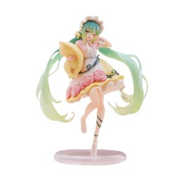 Hatsune Miku Wonderland...