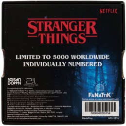 Figurine FaNaTtiK Stranger Things médaillon Hellfire Club Edition Limitée Boutique Geneve Suisse